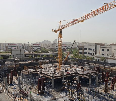 AUM University Car Park – Al-Eqaila